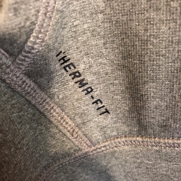 Nike ThermaFit Hoodie - Picture 2 of 3